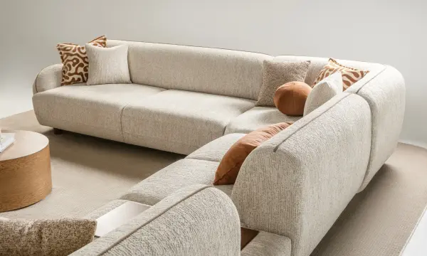 Prada 2 Köşe Takımı
